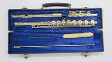 Gemeinhardt 2NP Flute with Cleaning Rod  Case S/N: G77564