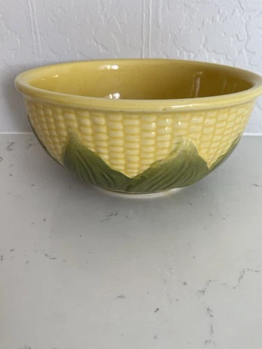 Vintage Shawnee Pottery Corn King ~ U.S.A.  ~ Mixing Bowl #8 ~