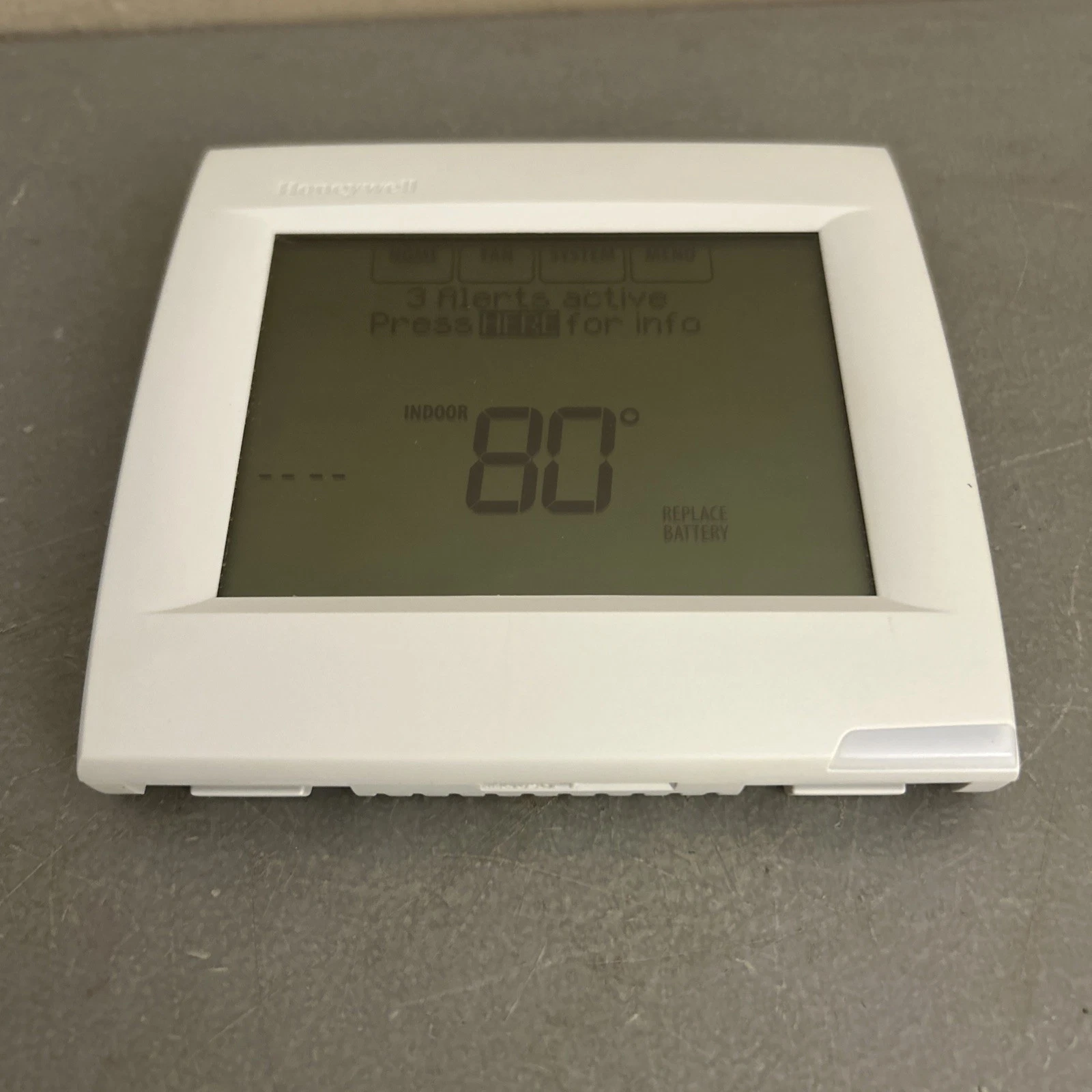 Honeywell TH832OU1008 Programmable Thermostat