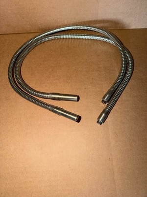 Microscope Dual Gooseneck Fiber Optic Lights (no Mount)