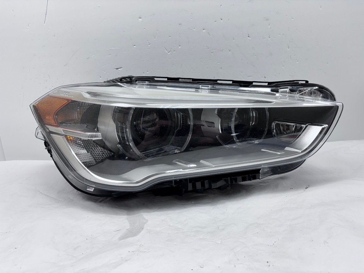 パーツ  X1 F48 2016-19 BMW X1 F48 LED Front Right Headlight Genuine OEM
