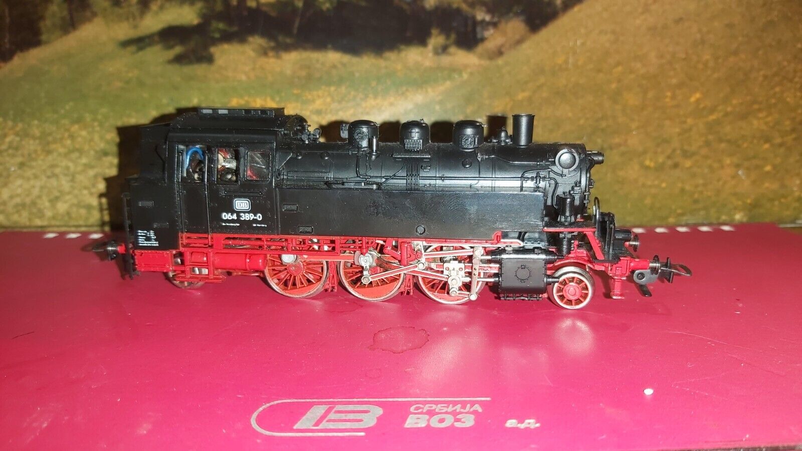 Picture 1 of 14