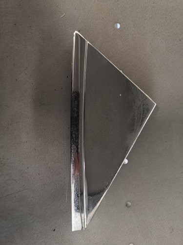 Original Mercedes-Benz Abdeckung Spiegel rechts W 123 A1237250211, neu in OVP!