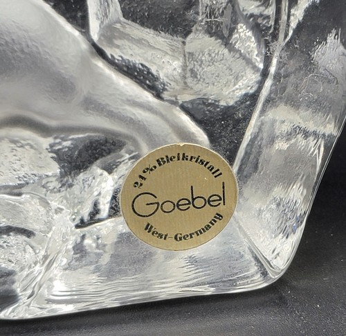 Goebel 24% Bleikristall West-Germany Frosted Seal Art Paperweight - Picture 5 of 5