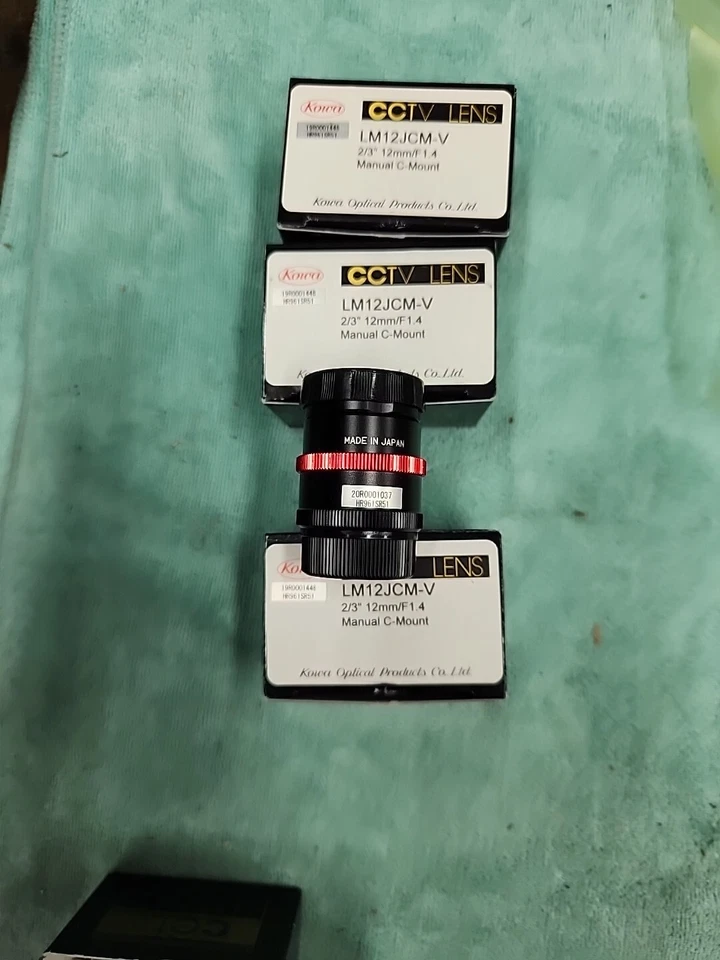 Kowa LM12JCM-V Lens 2/3" 12MM / F1.4 C-mount Anti-Shock & Vibration Lens - Image 2 of 2