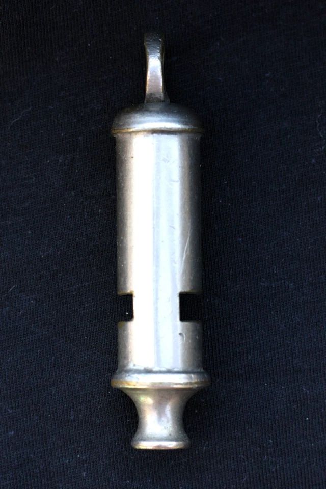 ‘THE ACME BOY SCOUTS' brass plated whistle Rd  No 540164 Hudson & Co, Birmingham - Image 4 of 4