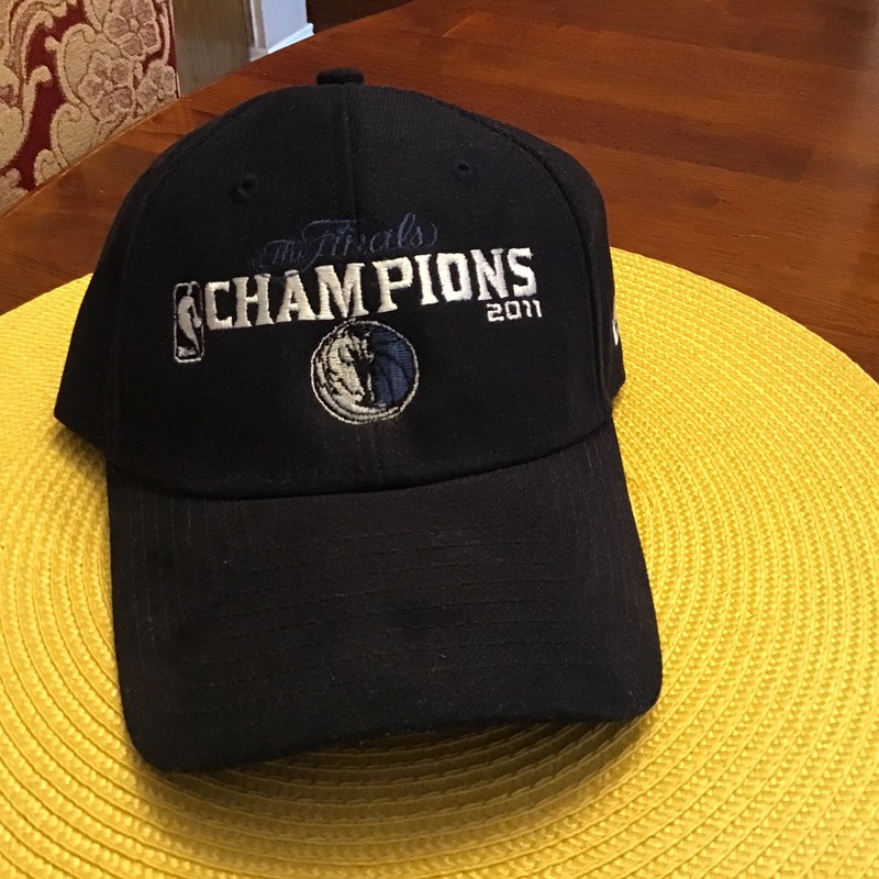 The New Era Adjustable Finals Champions Ball Cap Hat 2011 Dallas Mavericks-New