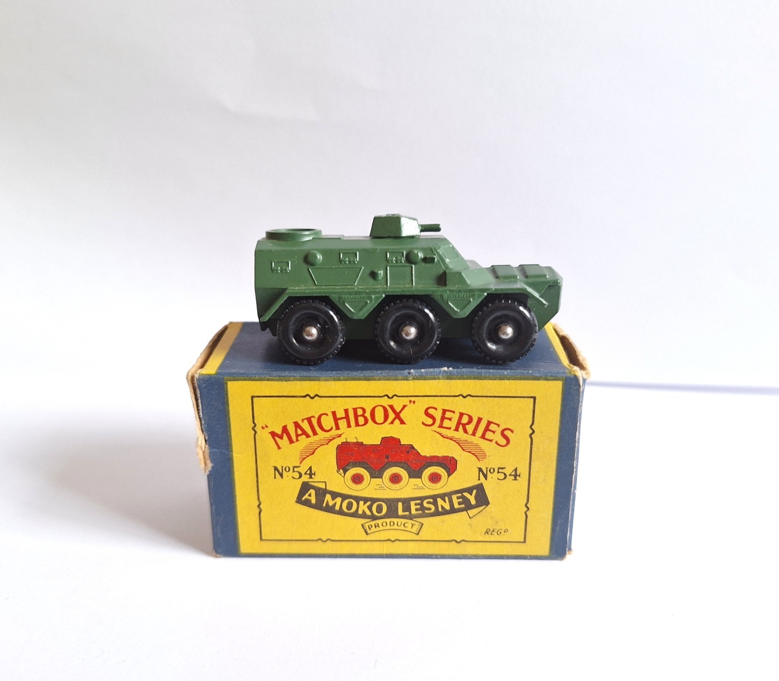 Matchbox 54d, Personnel Carrier - Free Price Guide & Review