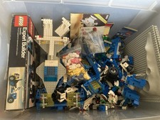 HUGE VINTAGE LEGO SPACE 1980's 80s Lot with Lots Of Minifigs Ect - About 8lbs