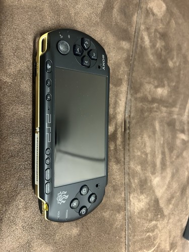 Sony PSP-3000 Monster Hunter Edition Black/Gold Handheld 64MB Region Free - Picture 1 of 2