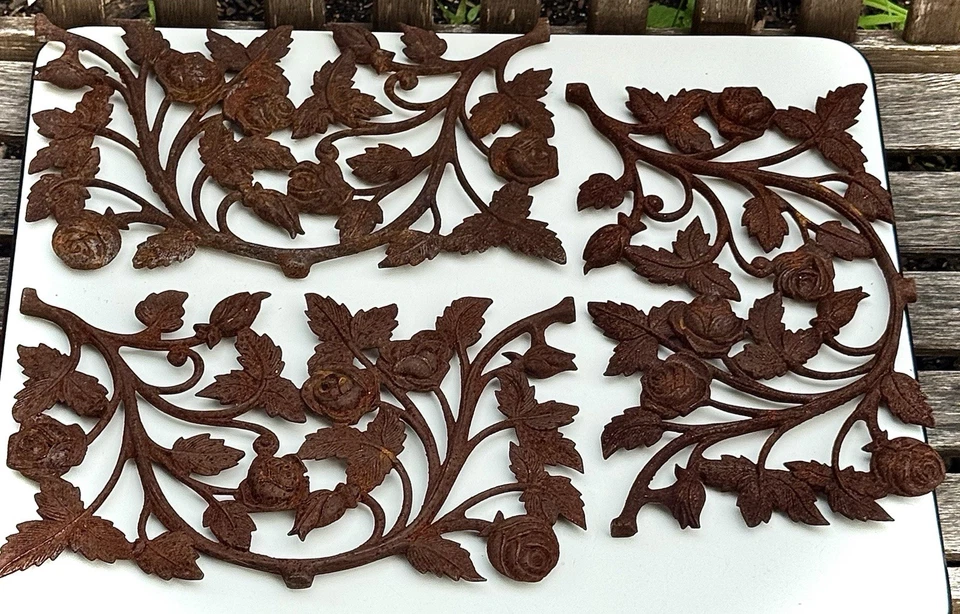 Lote De Colección De Tres (3) Piezas De Pedimento De Salvamento Panel Rosa Hierro Fundido Foto 3 de 4