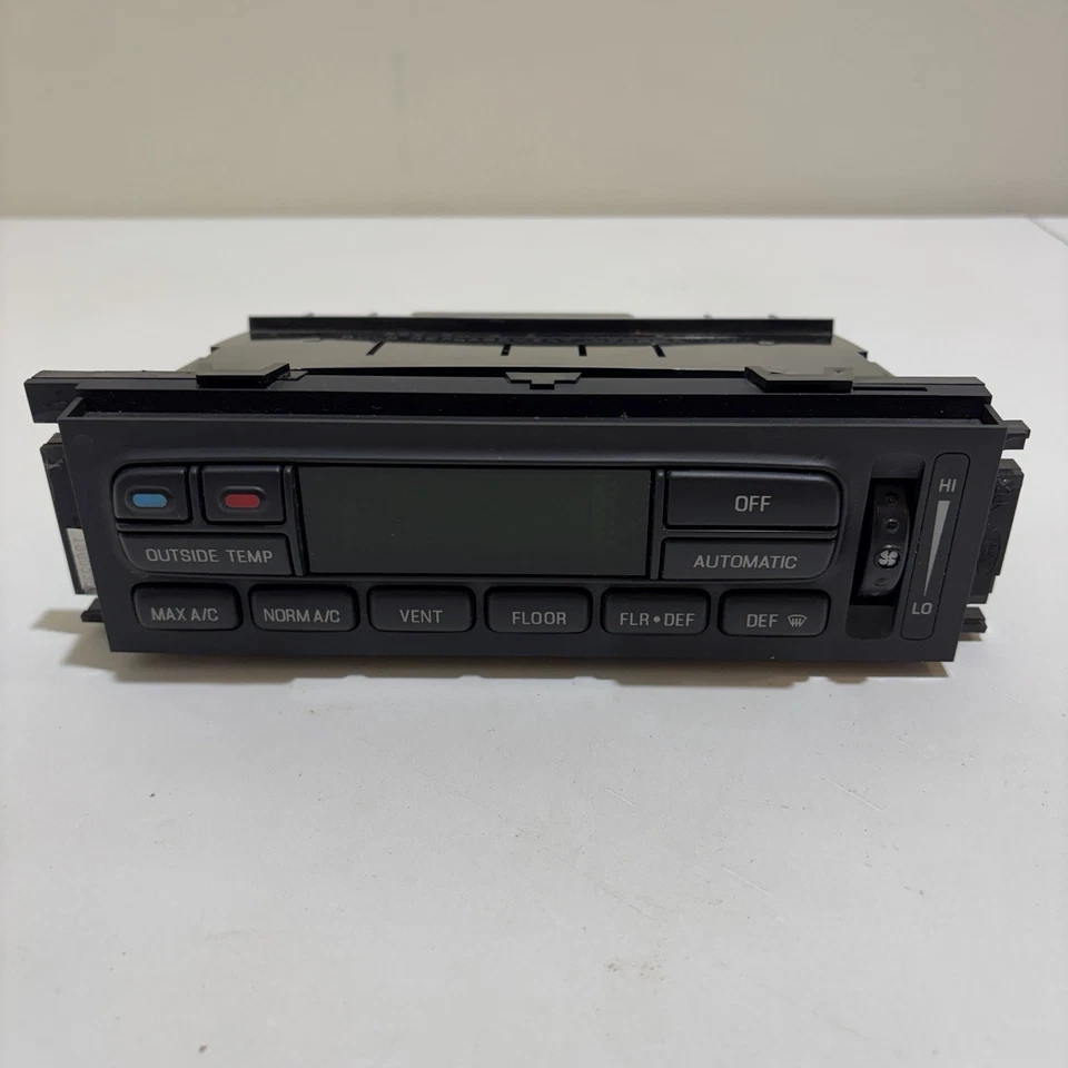 1998-2002 Mercury Grand Marquis Ford Crown Victoria EATC Heater Climate Control - Image 3 of 4