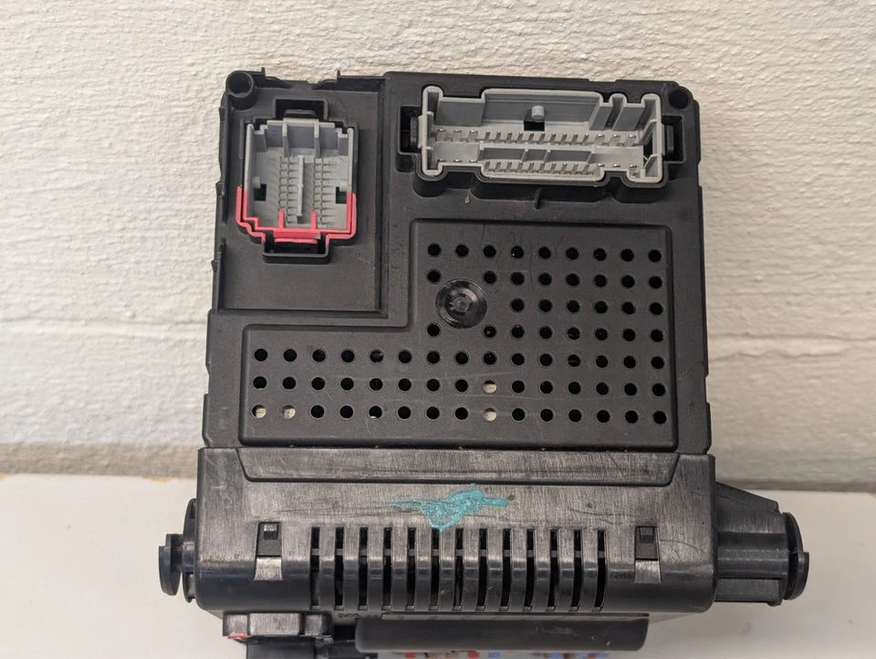 2005-2014 Volvo XC90 V70 S80 S60 Central Electronic Control Module 31314468 Foto 4 de 4