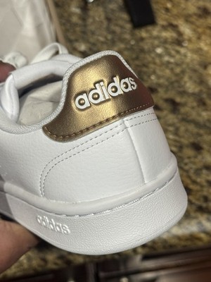 ADIDAS Advantage US 7 White Leather Gold Sneaker Women Cloudfoam Comfort