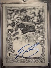 2017 Topps Gypsy Queen Black and White Rookie Autograph GQA-TGL Tyler Glasnow 99