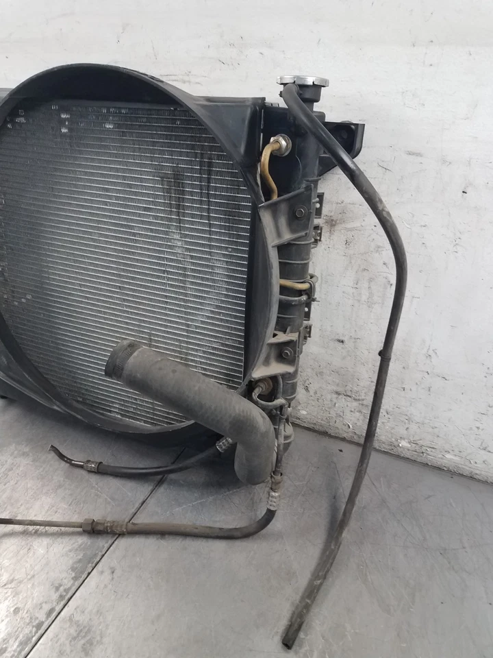 Dodge Dakota R/T 1999 radiador/enfriador/montaje de cubierta #7114 Foto 4 de 4