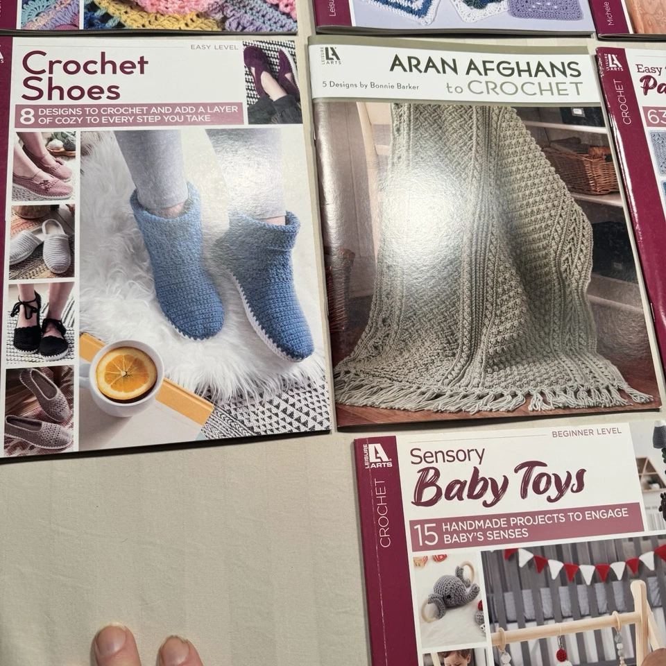 Вязание крючком книги бабушки квадраты афганцы обувь Baby Leisure искусства лот из 7 - Изображение 4 из 4