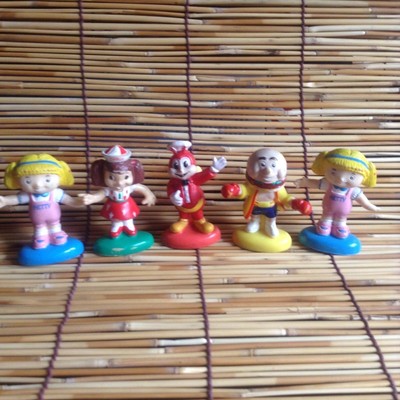 VINYL set toys Champ Hetty Jollibee | eBay