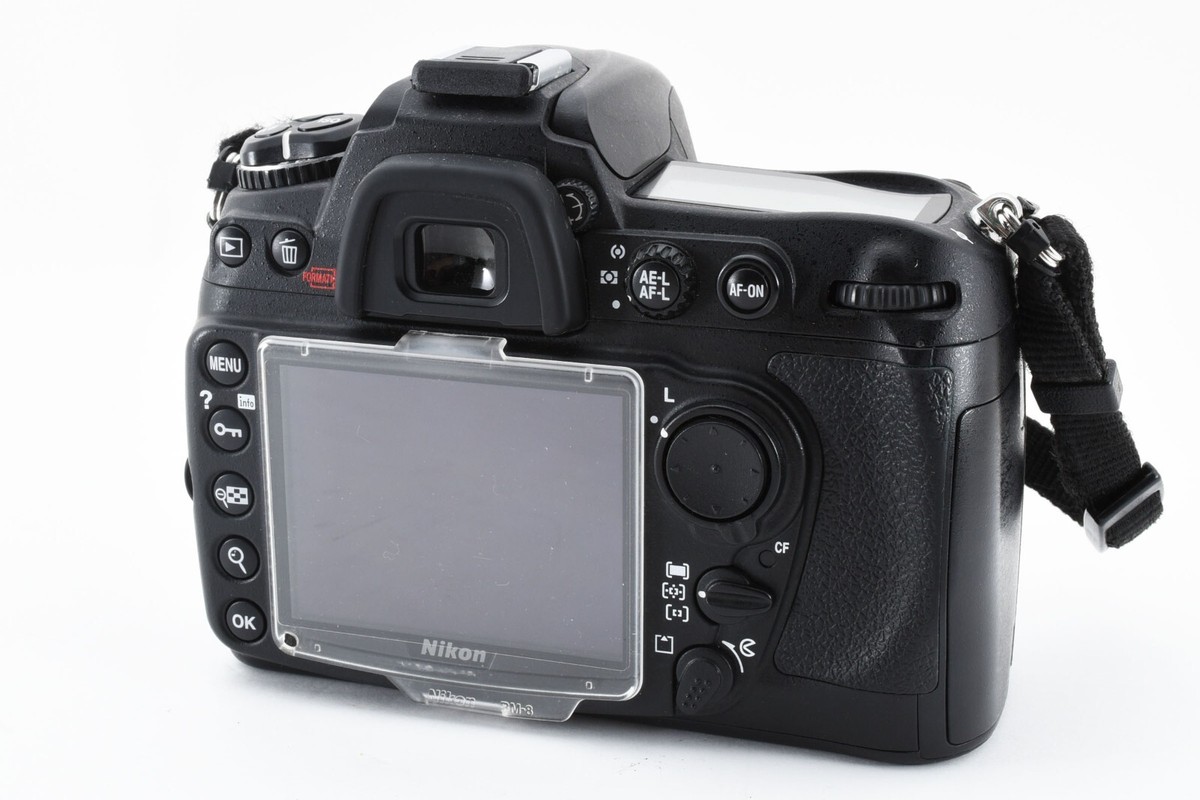 Nikon D300 12.3MP Digital SLR Camera & Nikon MB-D10 Battery Grip