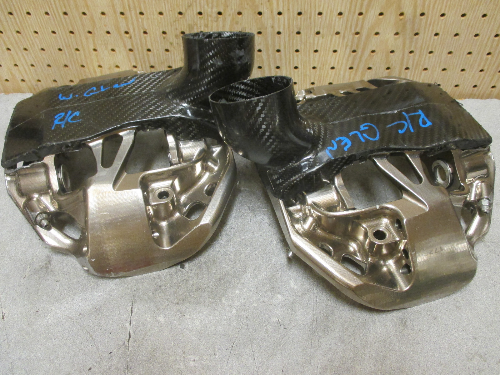 AP 5856 6 Piston Road Course Front Nascar Brake Calipers Brembo Alcon