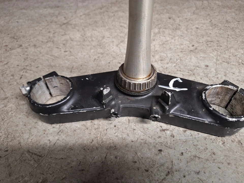 Kawasaki ZX6R J Ninja - Bottom Yoke - Image 2 of 4
