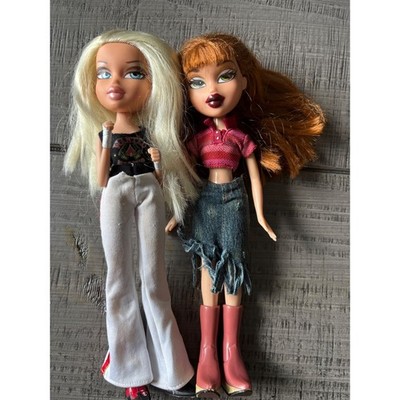 Bratz Doll Lot Cloe Play Sportz Kickboxing & Meygan XPress It Y2K Fashion Dolls