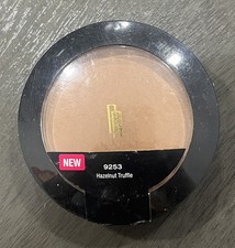 Black Radiance True Complexion Hydrating Powder Foundation, 9253 Hazel Truffle