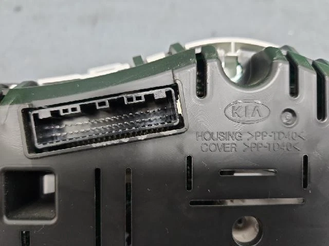 Grupos de instrumentos KIA Optima K5 2013 Foto 2 de 4