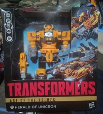 Hasbro Transformers Age of the Primes Herald of Unicron BNIB ready to ship
