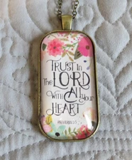 Religious Pendant Necklace "Trust In the Lord with All Your Heart"