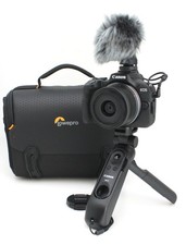 Canon EOS R50 24.2MP Mirrorless Camera +18-45mm Lens - Creator Kit - Mint