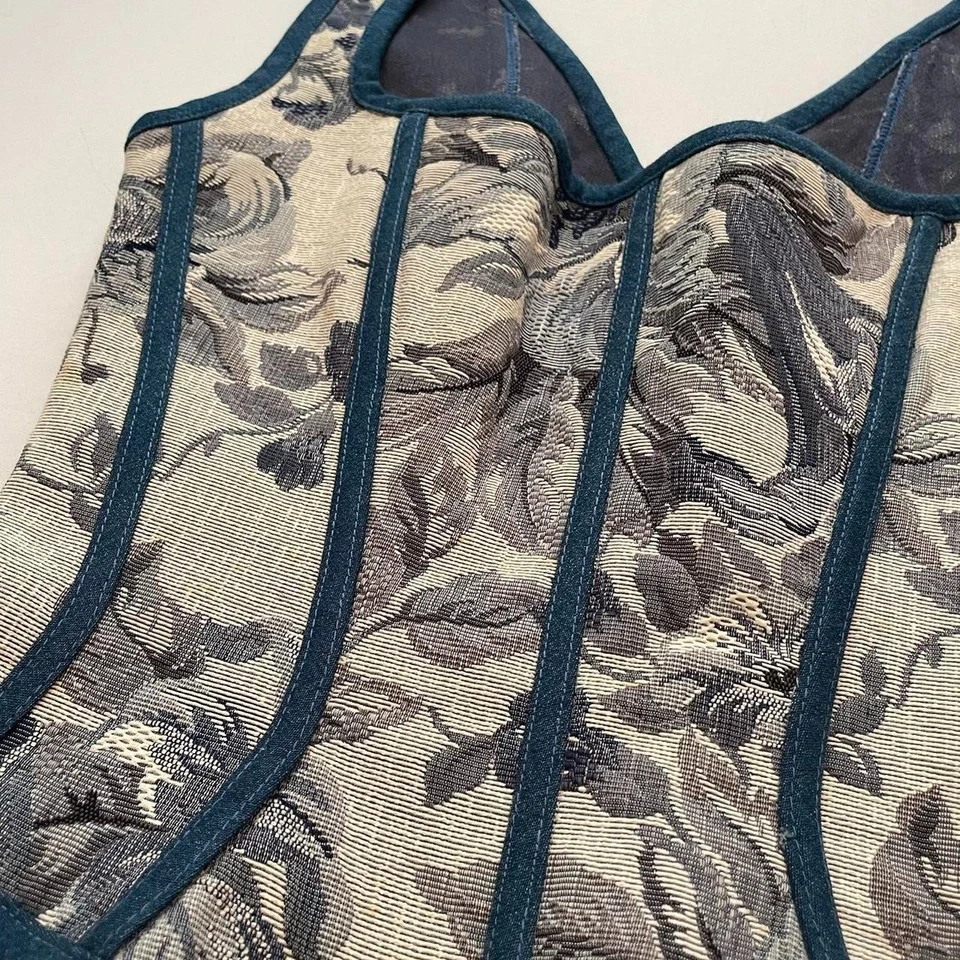 Vintage 1990s Tadashi Shoji Floral Corset Top  With Boning And Zipper - Image 4 of 4