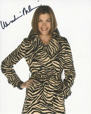 WENDIE MALICK SIGNED AUTHENTIC 'HOT IN CLEVELAND' 8x10 PHOTO B w/COA TV ACTRESS