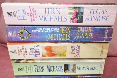 FERN MICHAELS Build-A-Lot - The Sisterhood + Men Of The Sisterhood +Godmothers+ - Foto 402 di 429