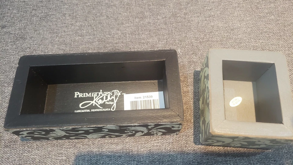 Pre-owned Primitives by Kathy set of signs mother and daughter  - Image 3 of 4