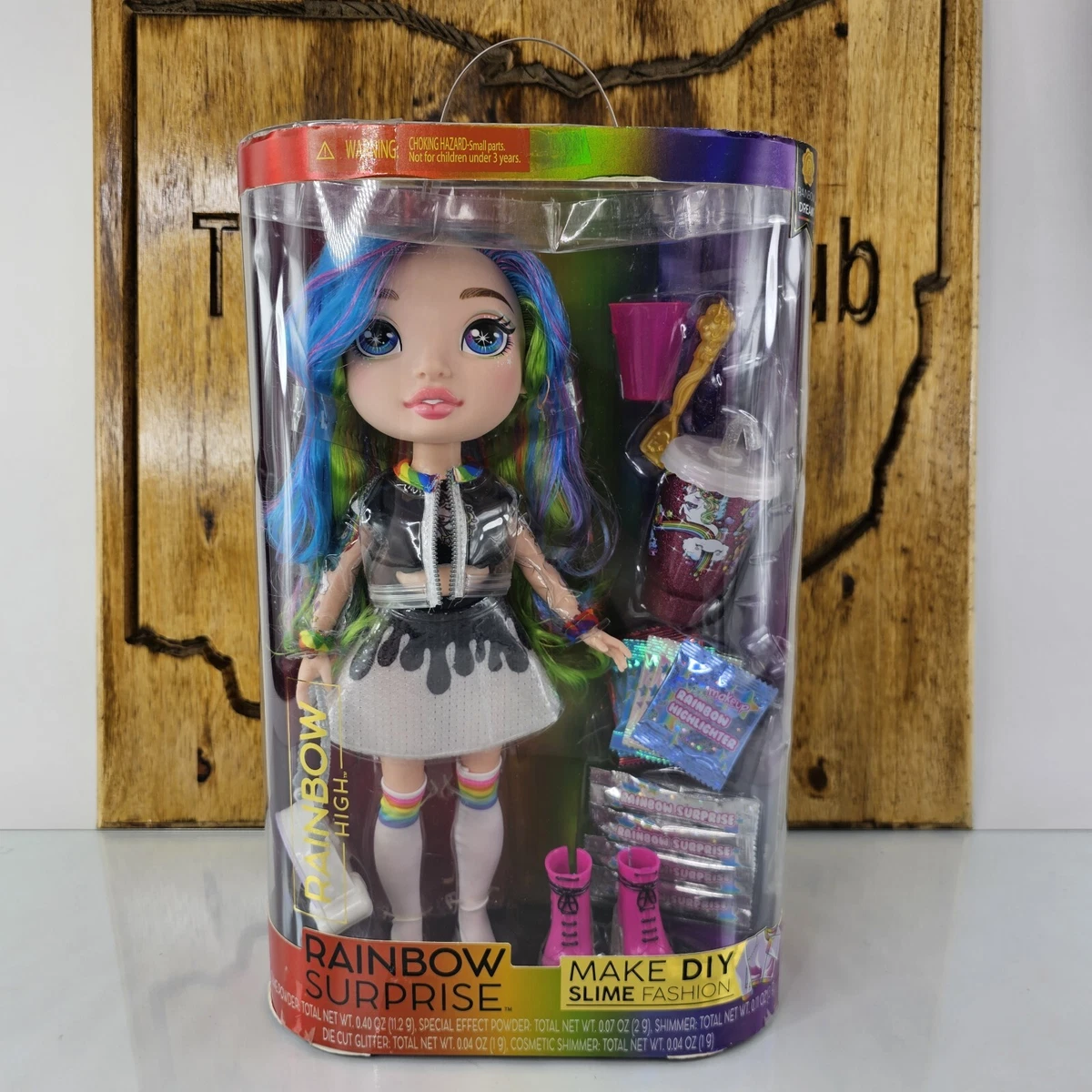 Rainbow High Salon Playset – L.O.L. Surprise