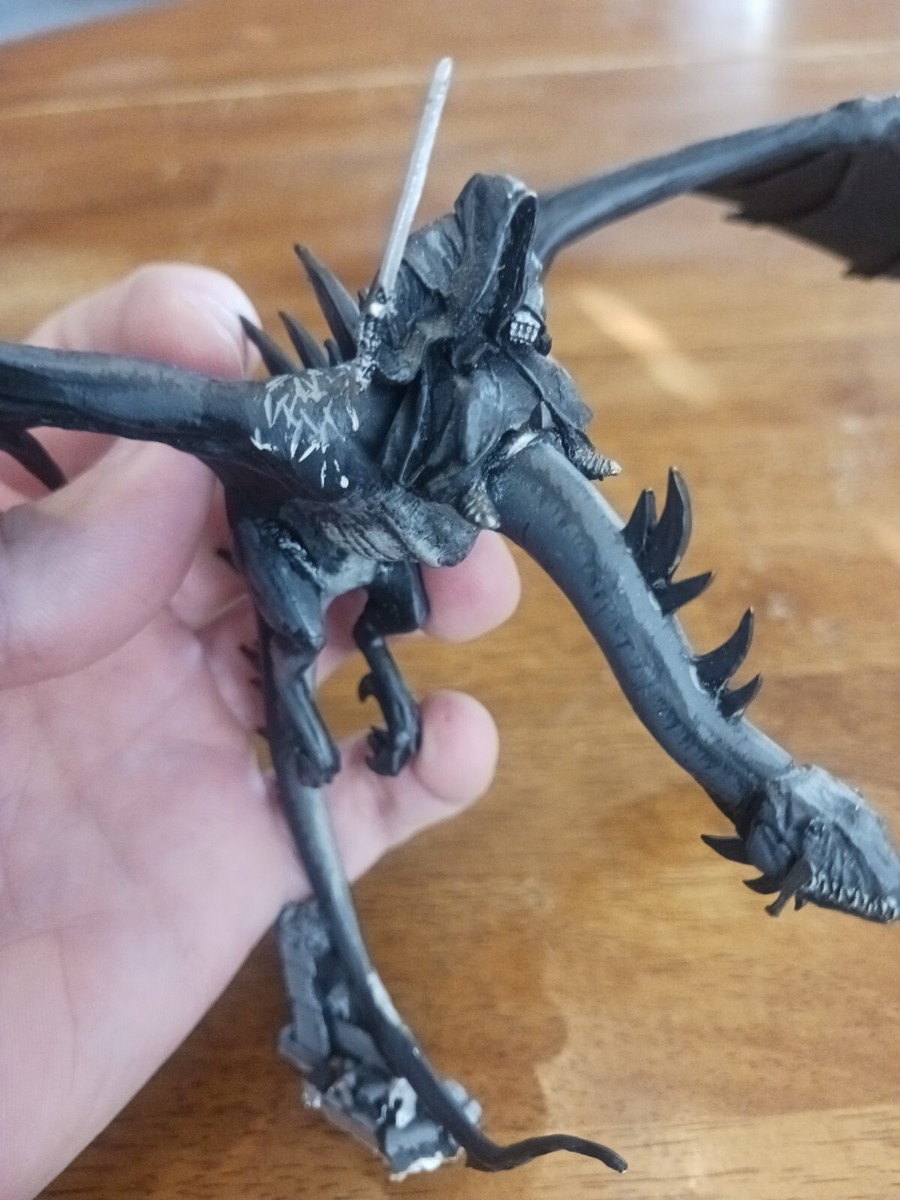 ロードオブザリング フィギュア Ruins with Fell Beast ロードオブザリング フィギュア Ruins with Fell Beast