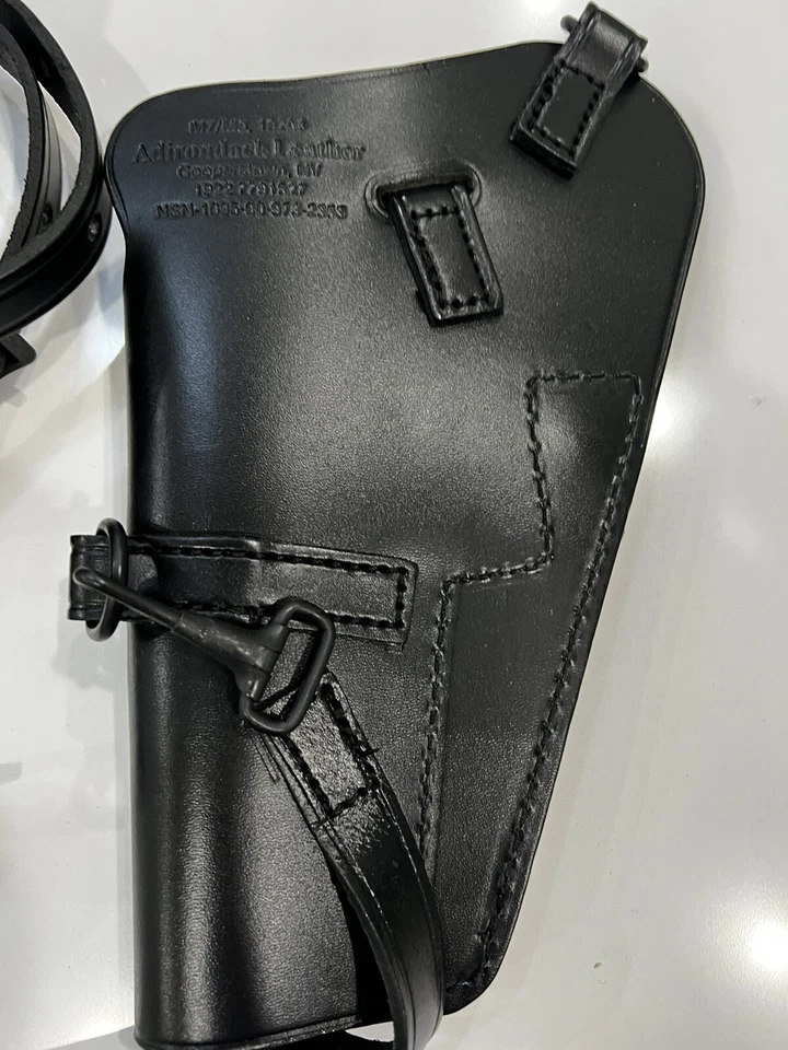 Genuine Issue USGI Black Leather M7 M9 19204 Shoulder Holster Adirondack Leather - Image 3 of 4