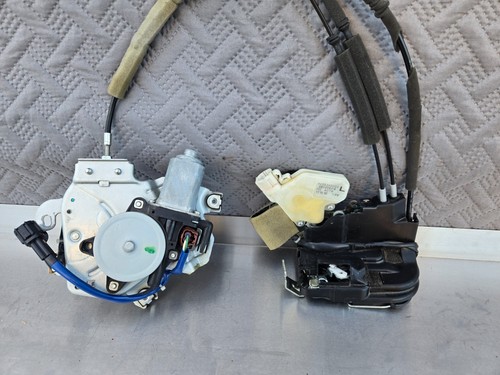2011 - 19 Infiniti Q70 M35H M56 - LEFT FRONT Door Lock Actuator with motor - OEM - Picture 5 of 8