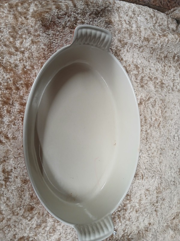 Le Creuset Enameled Cast Iron 1.5 Qt. Oval Au Gratin Casserole Baking Dish