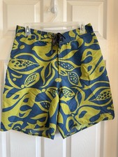 Patagonia Men  s Wavefarer Board Swim Shorts, Blue/Green Floral Print Size 30