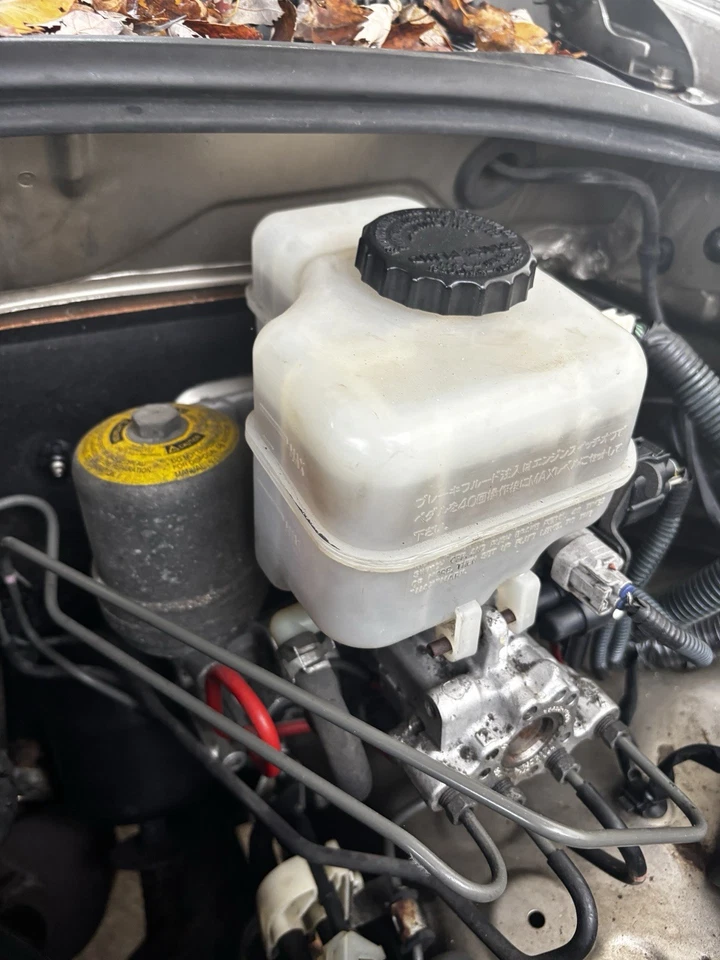 2003 - 2005 TOYOTA 4RUNNER LEXUS GX470 ABS PUMP MASTER CYLINDER ASSEMBLY - Image 2 of 3
