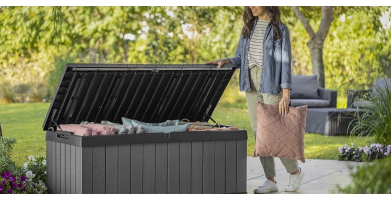 Keter Darwin All Weather Ultra Strong Outdoor Garden Storage Box 380L