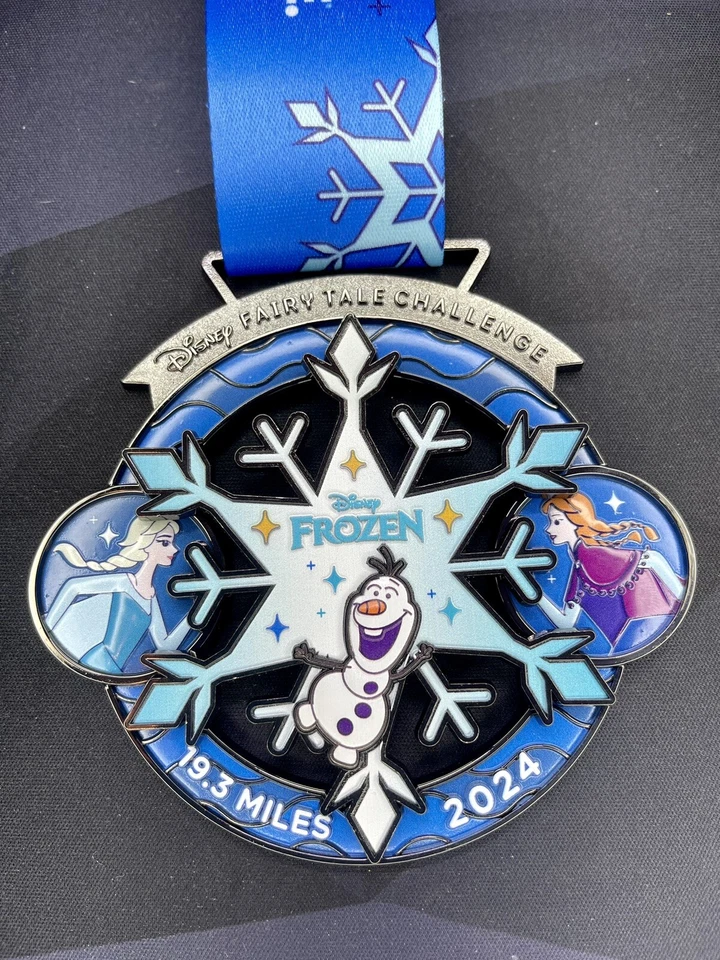 2024 Disney Princesa Frozen Elsa Anna Olaf Cuento Desafío Medalla RunDisney Foto 3 de 4