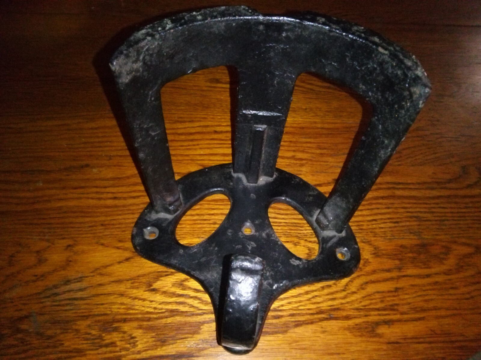 Reins Support Rack Hanger Horses Racing Halter Bridle Harness Hook