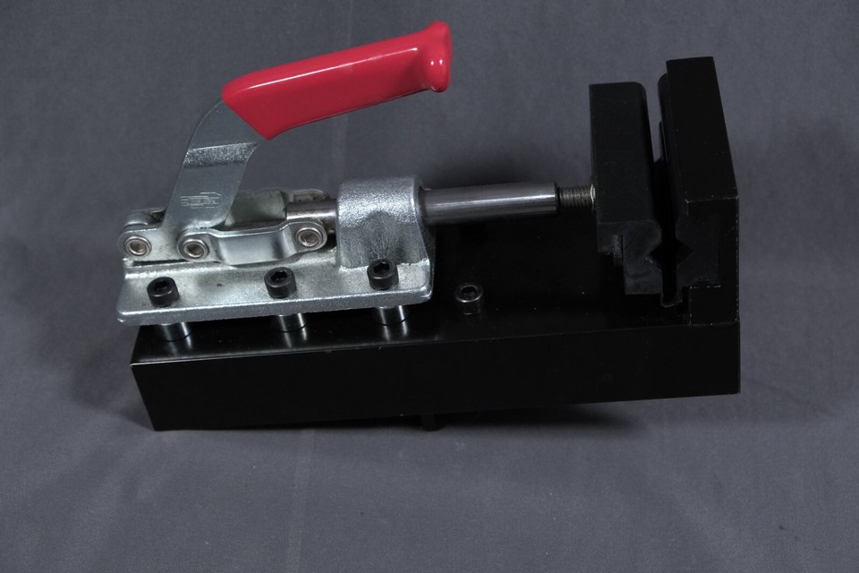 Golfsmith Lever Action Shaft Clamp Golf Club Repair Quick Shaft Regrip