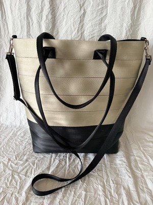 Harveys Tall 2 Tone Streamline Resort Tote with Top Handles & Shoulder Strap