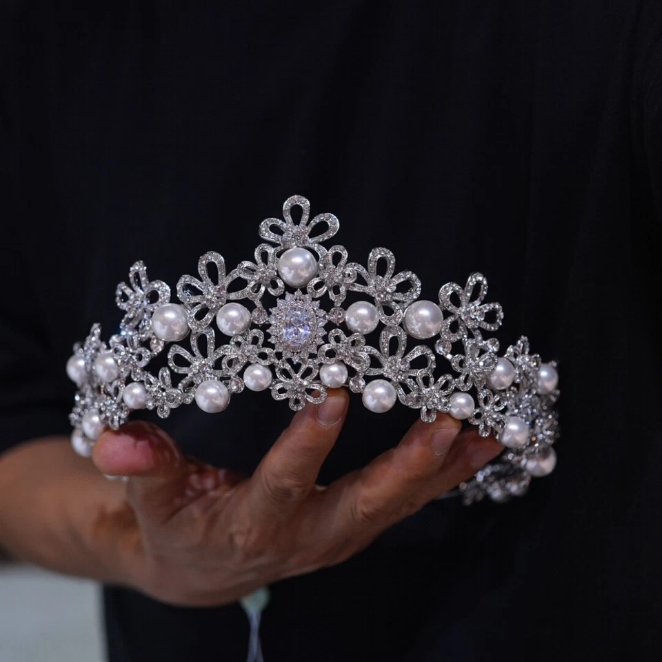 Tocado de boda coronas de diademas de novia románticas de cristal y perlas con flores europeas Foto 2 de 4