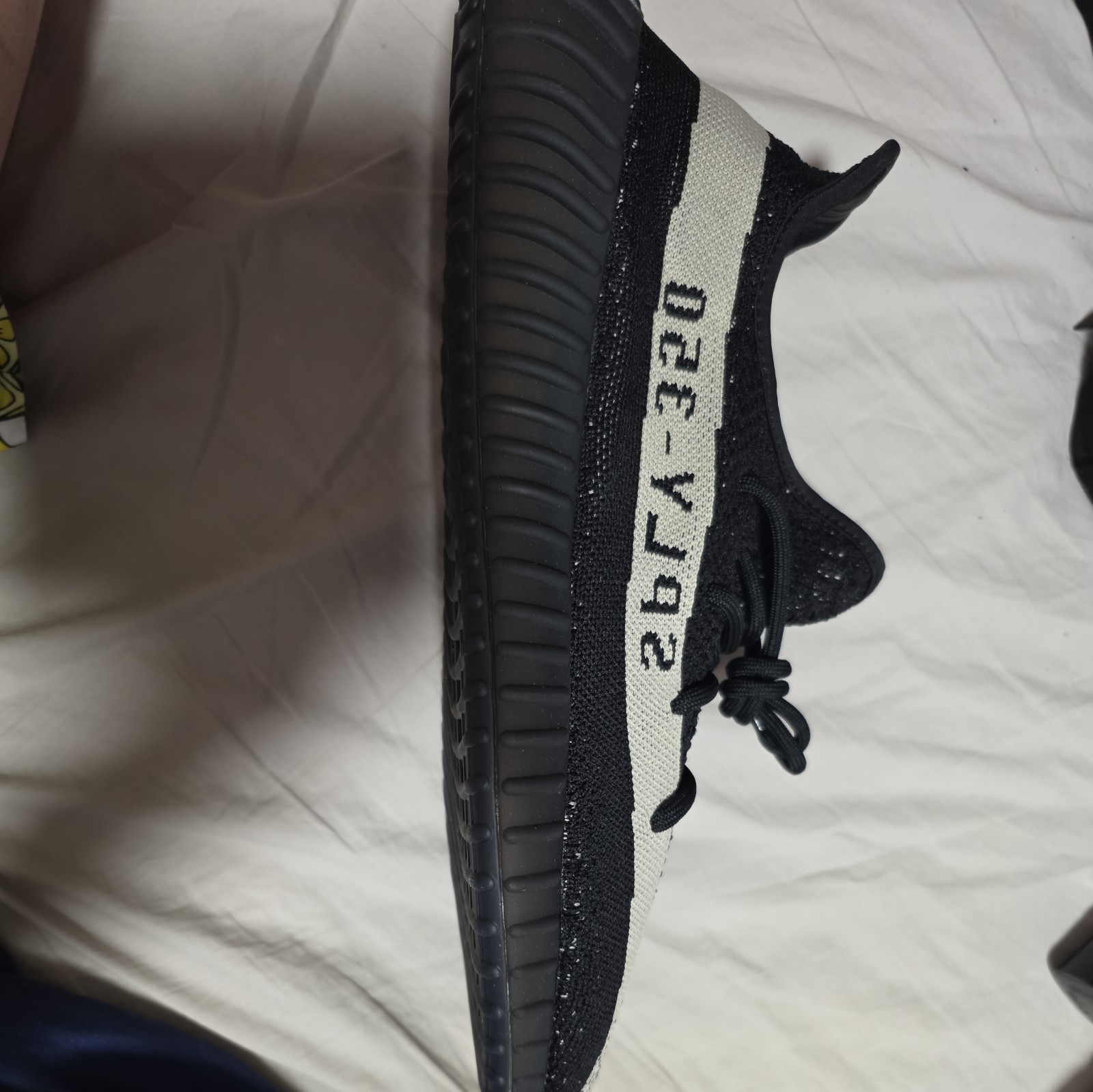 Size 13 - adidas Yeezy Boost 350 V2 Low Oreo thumbnail 2