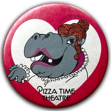 VERY RARE: 1980 Chuck E. Cheese Pizza Time Theatre "DOLLI DIMPLES" Prize Pin 🌟